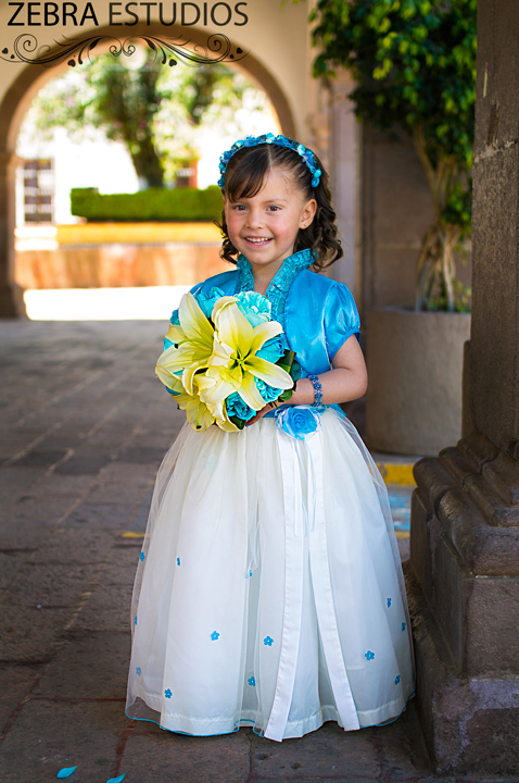 Fotografía profesional de presentación infantil en Querétaro