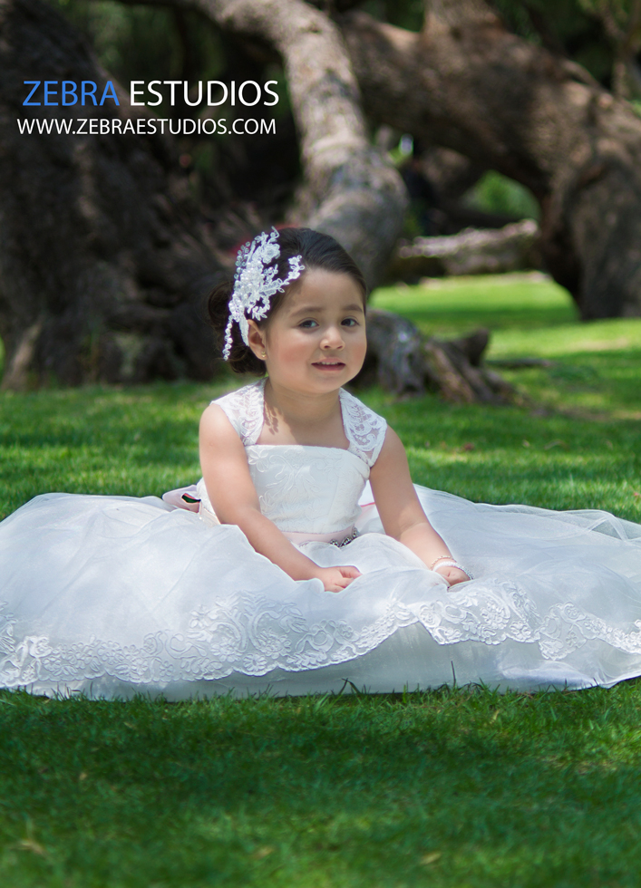 Fotografía profesional de presentación infantil en Querétaro